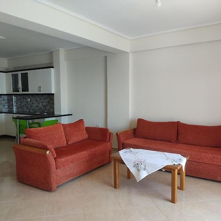 Lukova Center Apartments Екстериор снимка