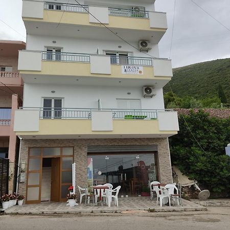 Lukova Center Apartments Екстериор снимка