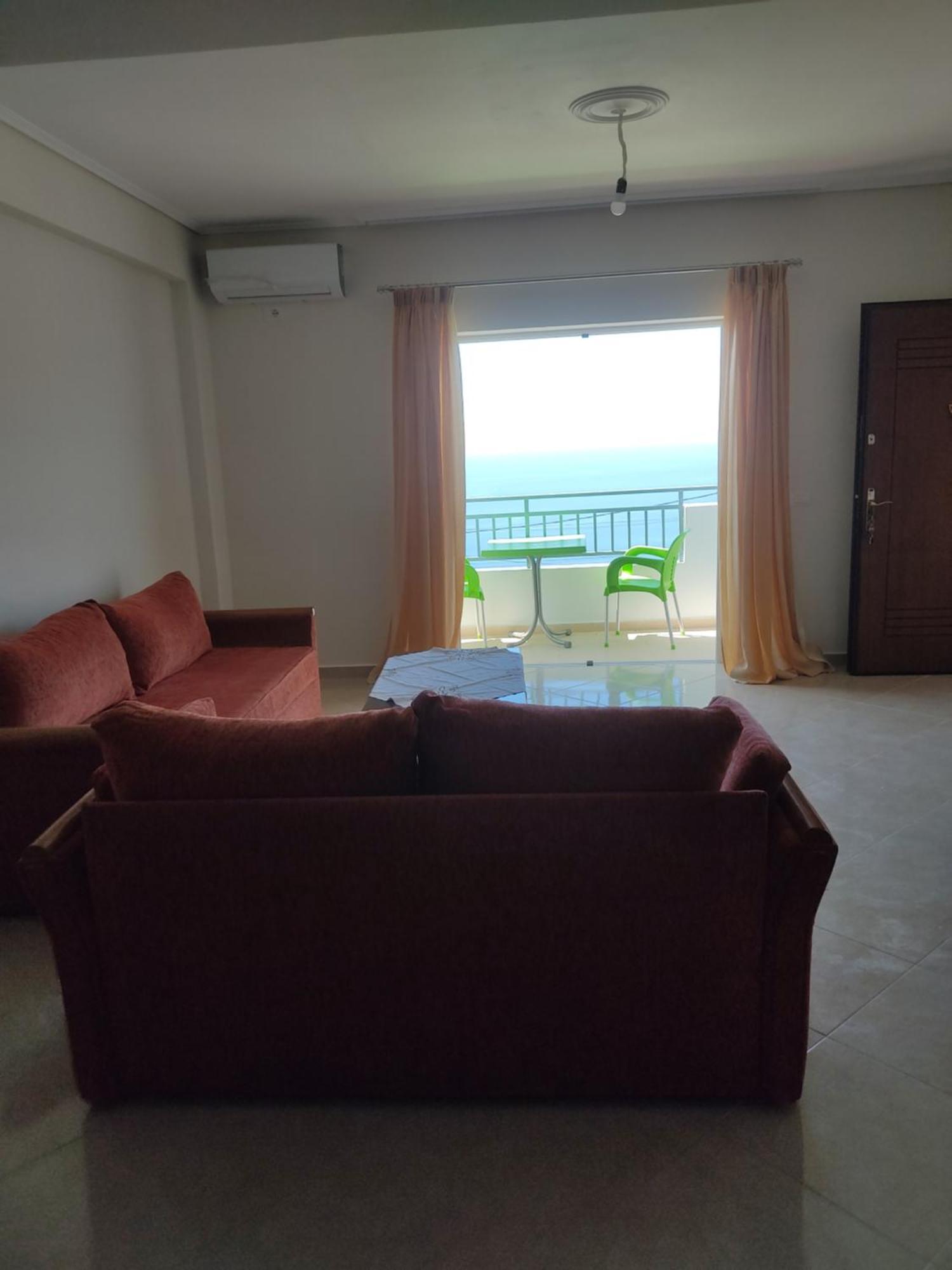 Lukova Center Apartments Екстериор снимка